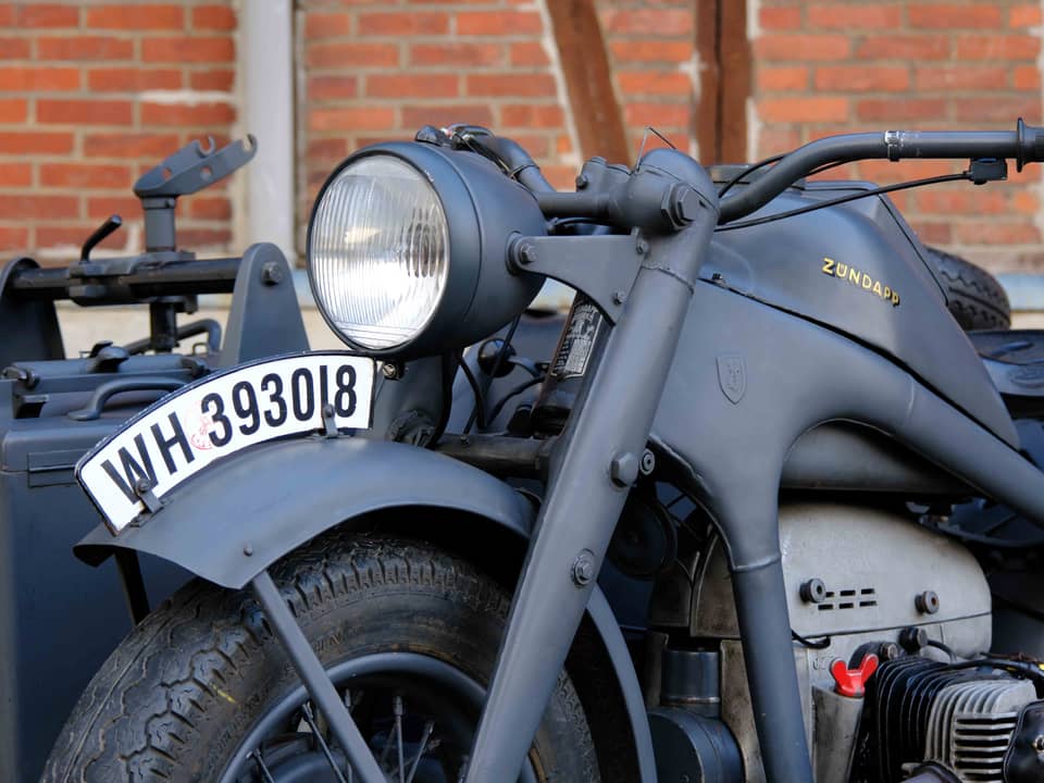 Image 38/92 of Zündapp KS 750 (1943)
