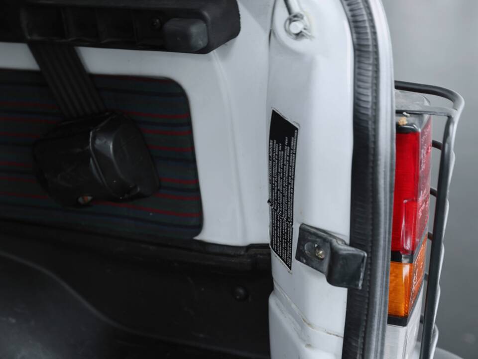 Bild 48/50 von FIAT Panda 4x4 1,0 (1990)