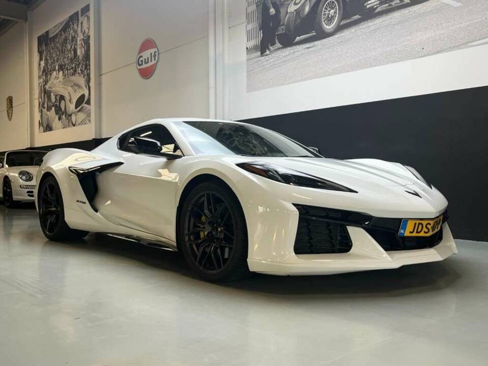 Image 22/50 of Chevrolet Corvette Z06 (2024)