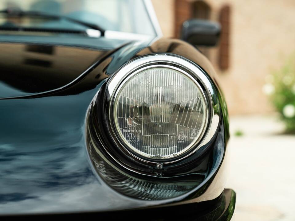 Image 22/50 of Alfa Romeo 2.0 Spider (1991)