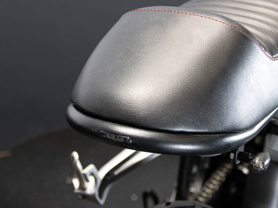 Bild 15/50 von Honda CB 750 Custom (1987)