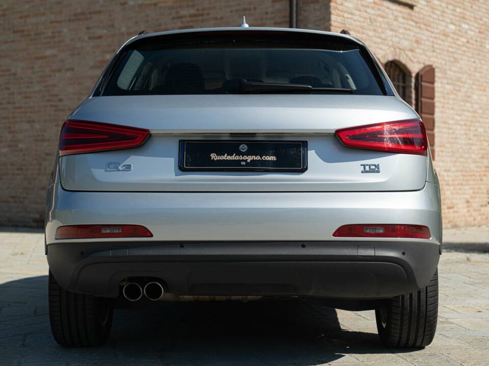 Bild 8/50 von Audi Q3 2.0 TDI quattro (2012)