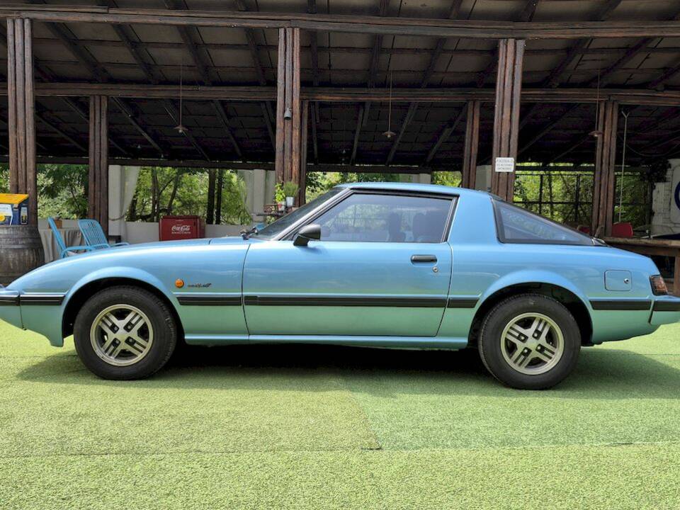 Bild 2/40 von Mazda RX-7 (1981)