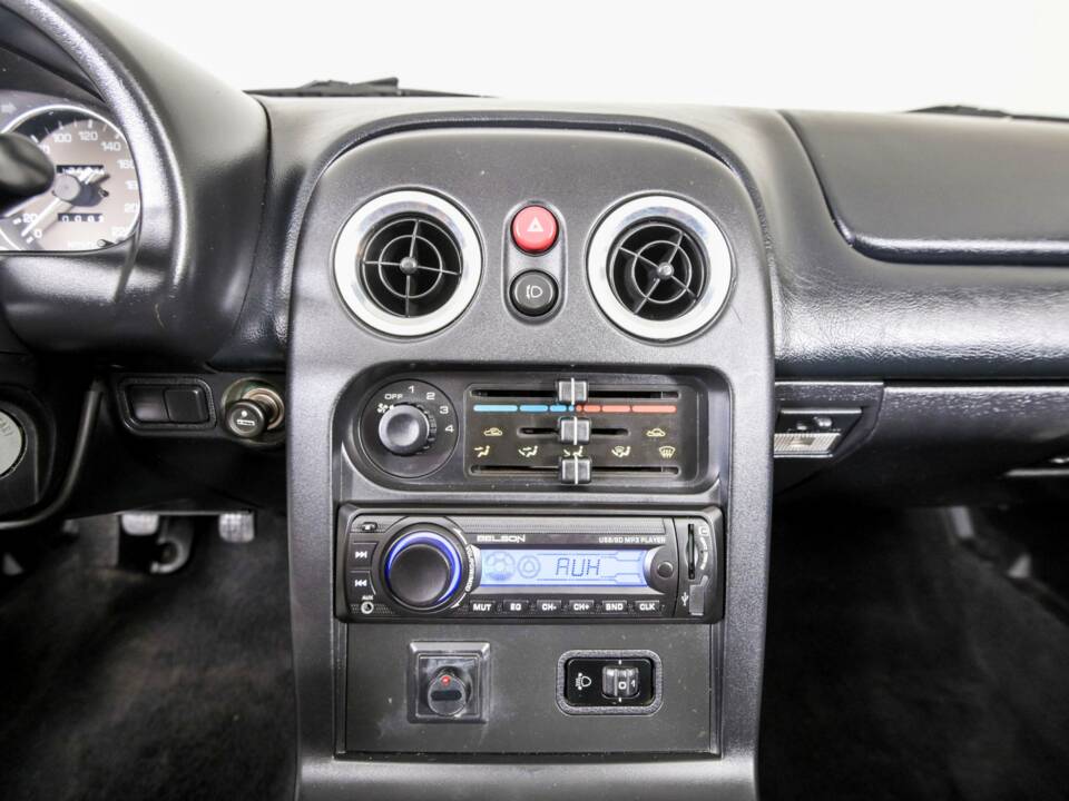 Bild 25/50 von Mazda MX 5 (1995)