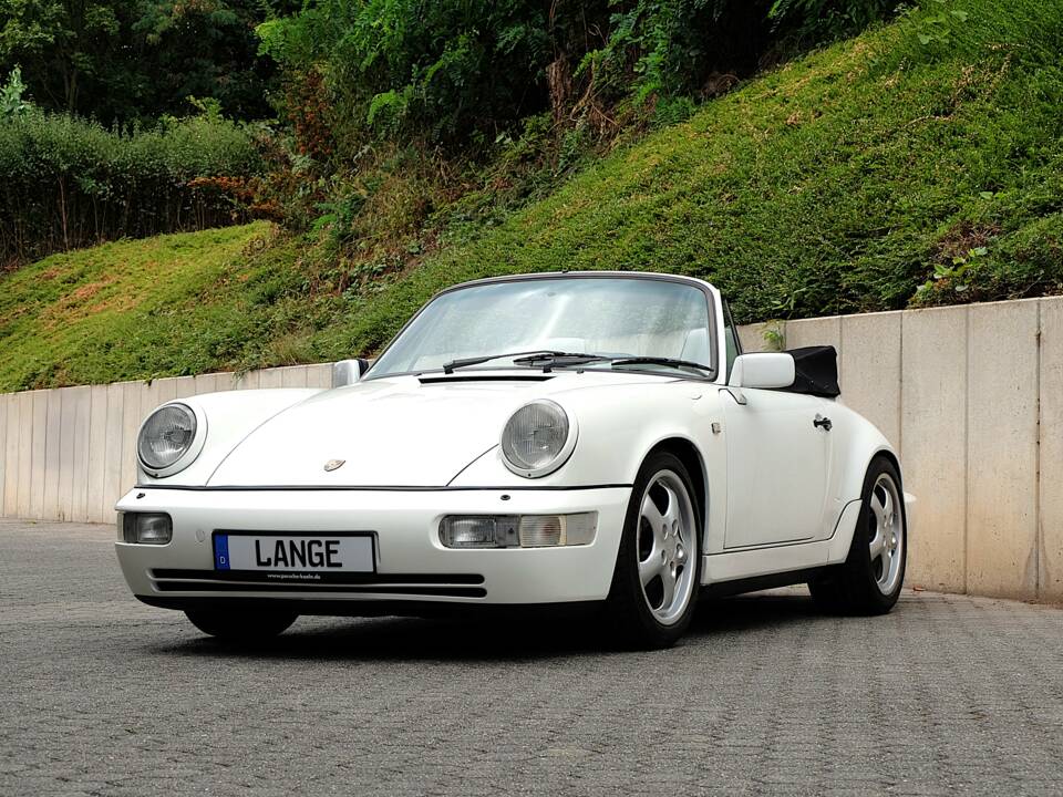 Afbeelding 1/59 van Porsche 911 Carrera 2 (1991)