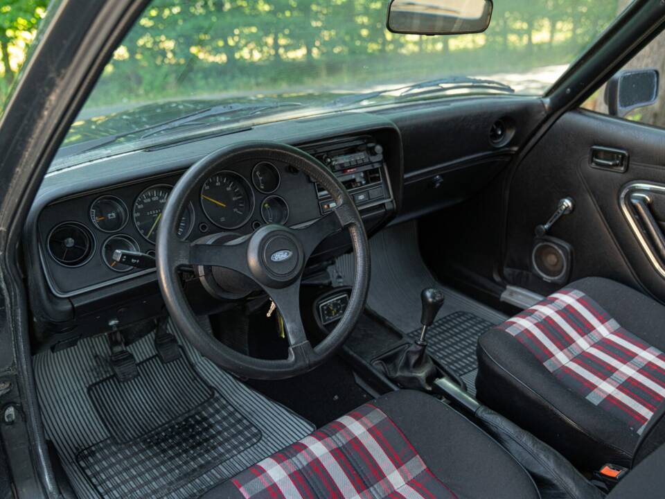 Obraz 27/50 pojazdu Ford Capri 1,6 (1981)