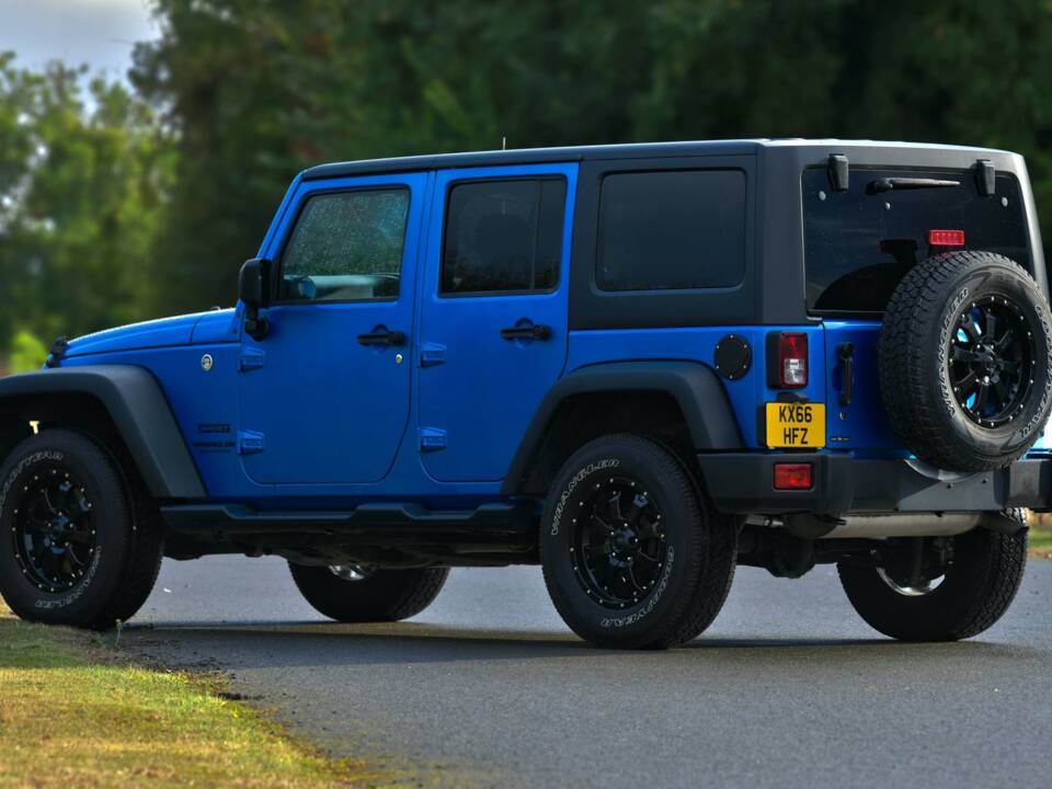 Bild 13/50 von Jeep Wrangler 3.8 &quot;75th Aniversary&quot; (2016)