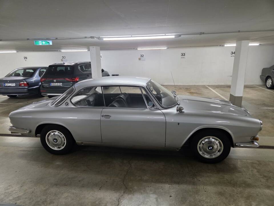 Image 4/19 of BMW 3200 CS (1964)