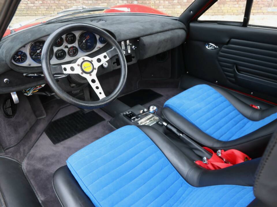 Immagine 45/50 di Ferrari Dino 246 GT (1971)
