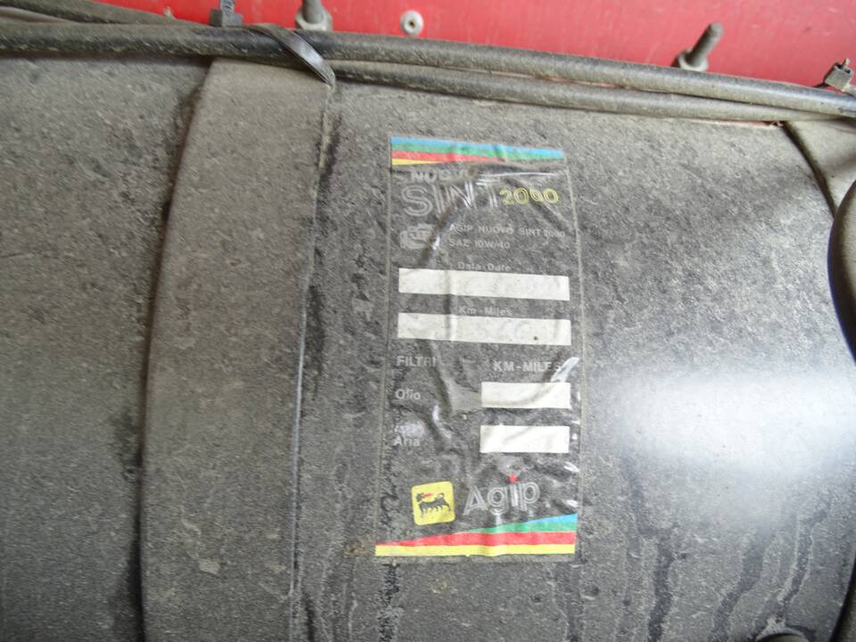 Image 22/24 of Land Rover 110 (1986)