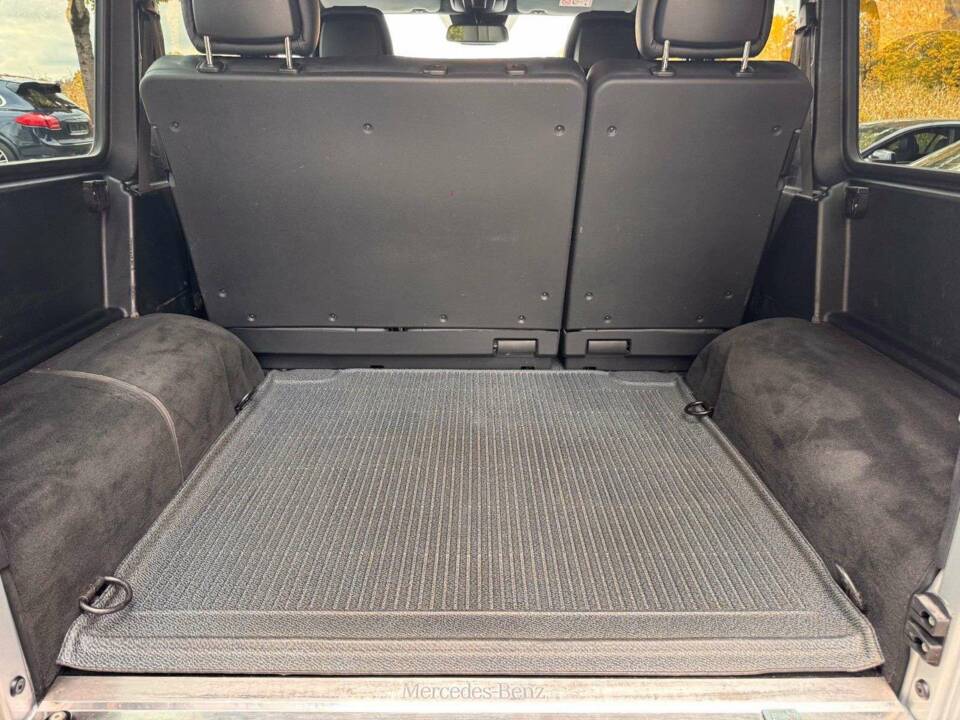 Image 13/20 of Mercedes-Benz G 350 d (LWB) (2016)