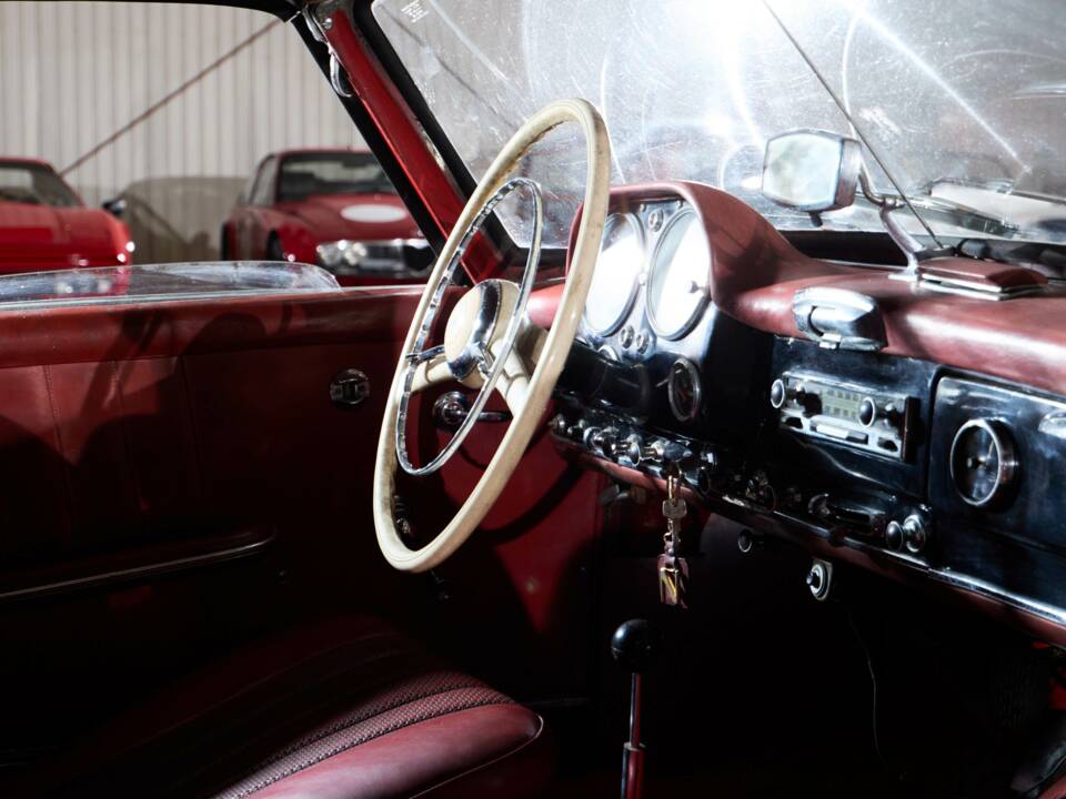 Image 66/83 de Mercedes-Benz 190 SL (1959)