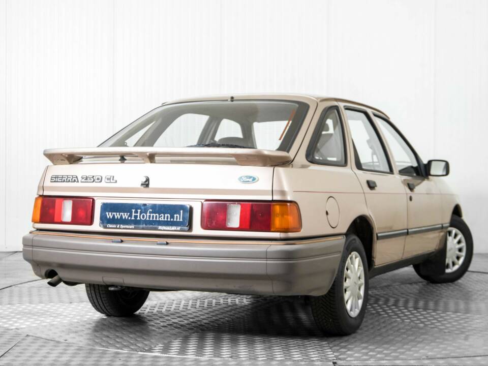 Bild 42/50 von Ford Sierra Diesel (1987)