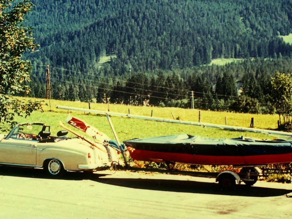 Image 1/13 of Mercedes-Benz 220 S Cabriolet (1957)