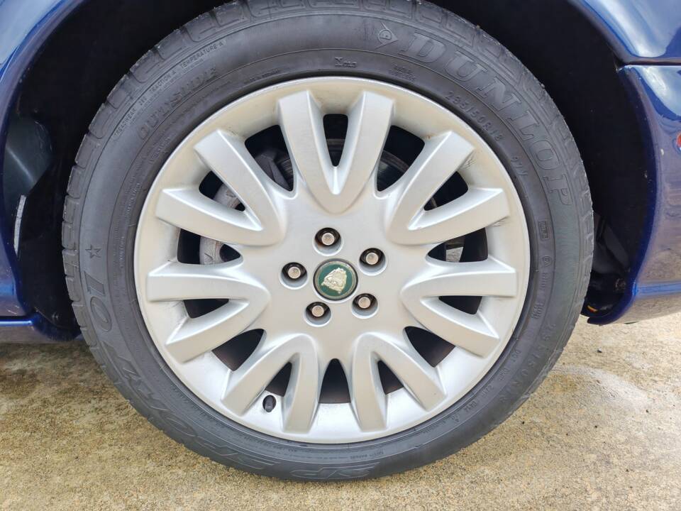 Bild 46/50 von Jaguar XJ 8 3.5 (2003)