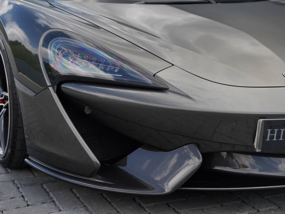 Afbeelding 25/50 van McLaren 570S (2016)