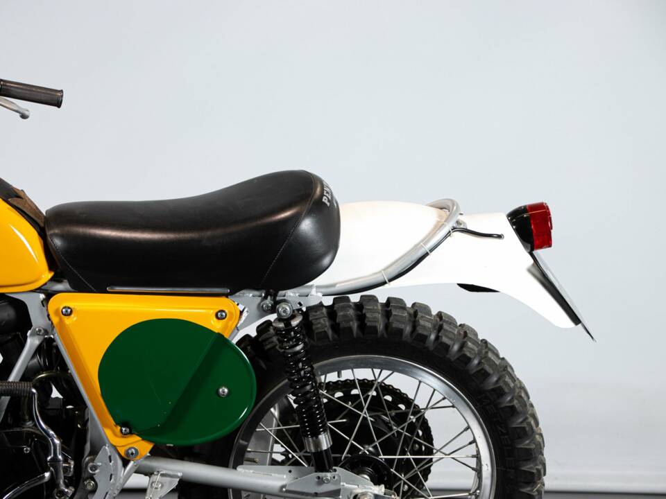 Image 29/50 de KTM DUMMY (1973)