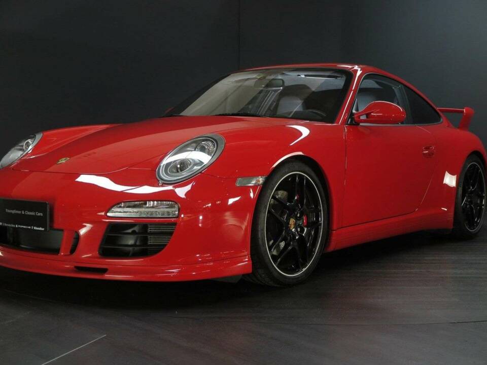 Image 28/50 of Porsche 911 Carrera 4S (2011)