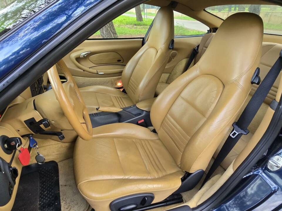 Bild 5/43 von Porsche 911 Carrera (1999)