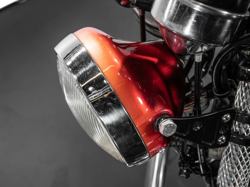 Bild 20/40 von Kawasaki Z 400 (1976)