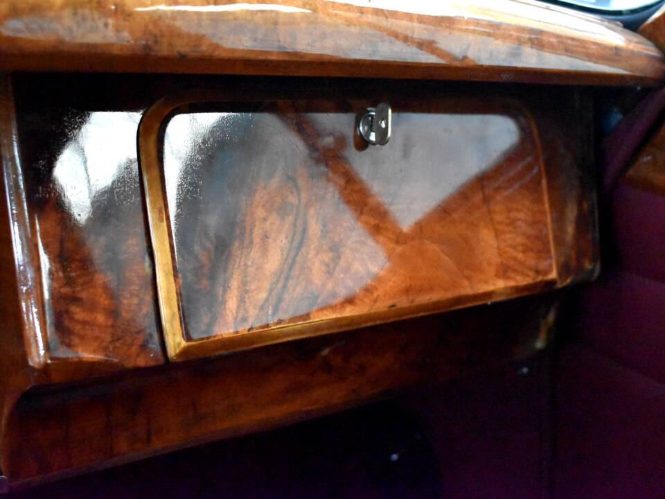 Image 19/39 of Jaguar Mk II 3.8 (1960)
