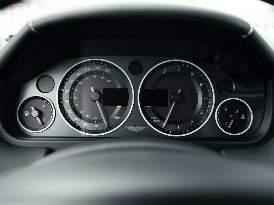 Image 16/35 of Aston Martin Rapide S (2014)