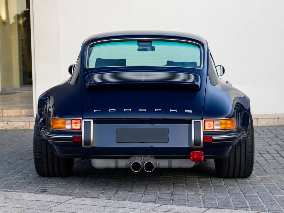 Image 6/32 of Porsche 911 Singer (2023)