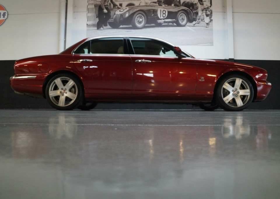 Imagen 30/50 de Jaguar XJR (2007)