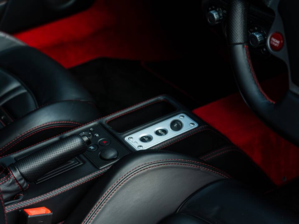 Bild 50/61 von Ferrari F 430 (2008)