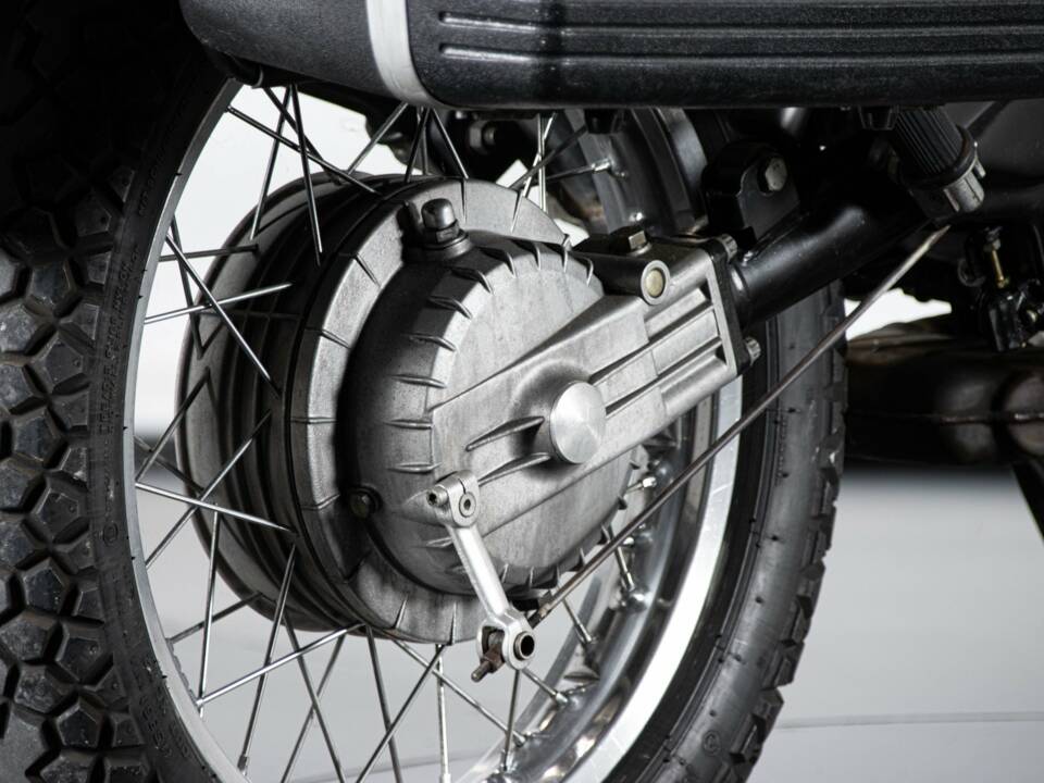Image 33/50 of BMW R 80 G/S (1981)