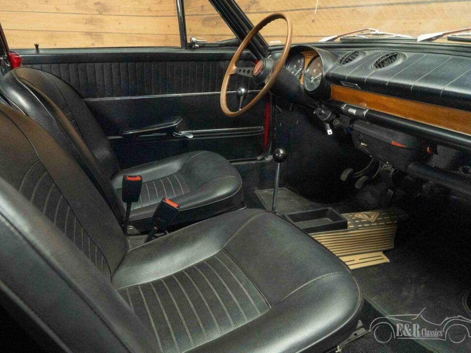 Image 3/19 de FIAT 850 Sport Coupe (1971)