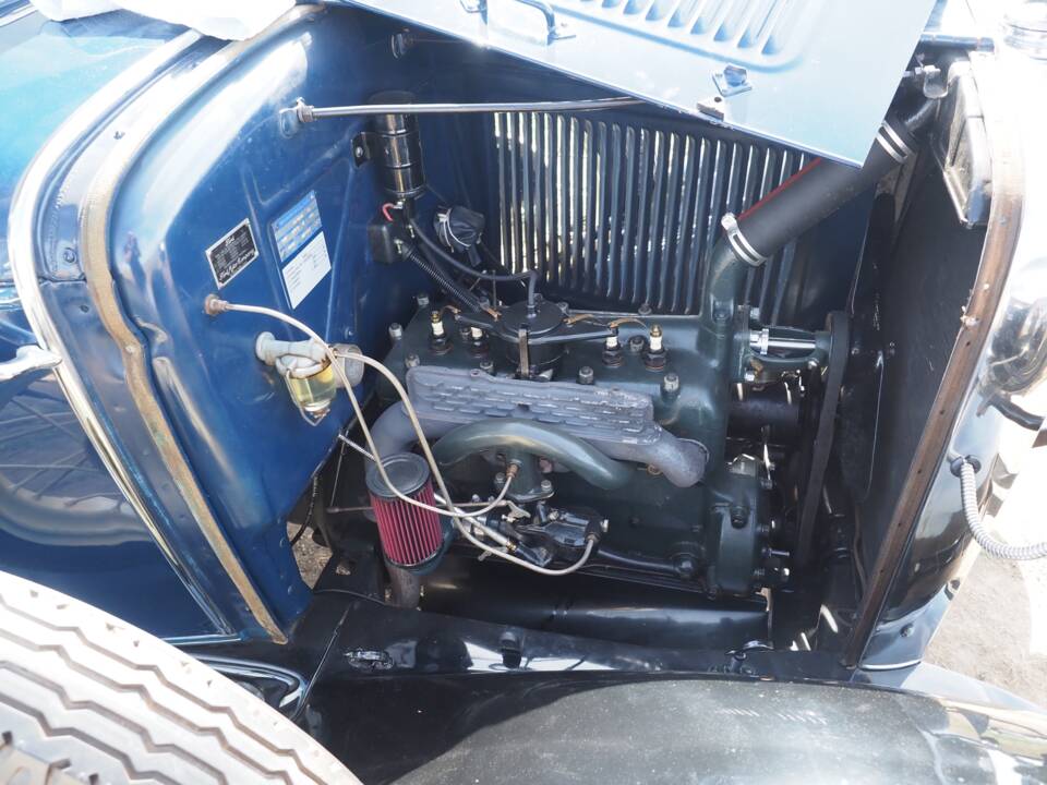 Image 29/60 of Ford Model A De Luxe (1931)