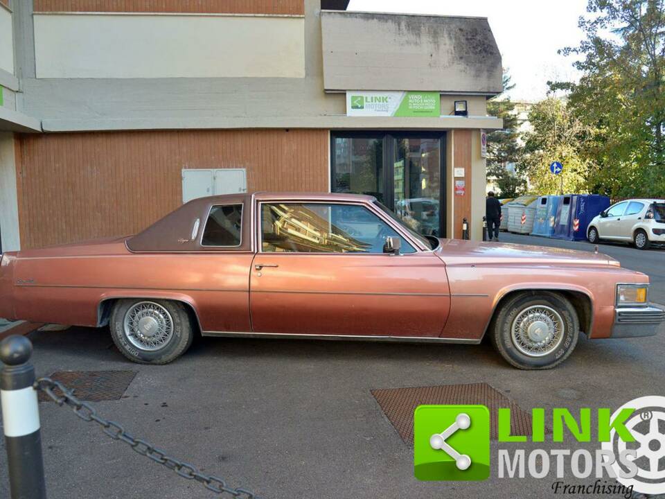 Afbeelding 3/10 van Cadillac Coupe DeVille 7.3 V8 (1978)
