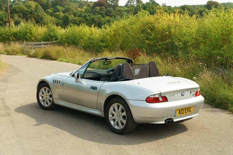 Image 4/50 de BMW Z3 Convertible 3.0 (2000)