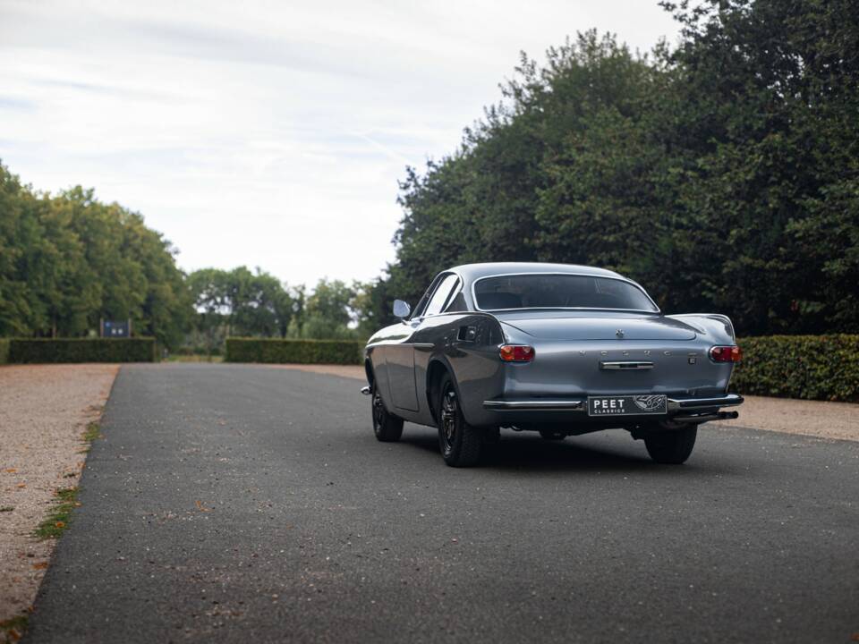 Image 3/23 of Volvo 1800 E (1971)