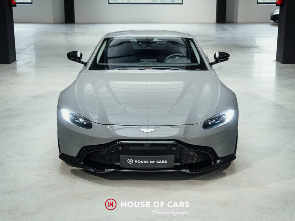 Image 3/50 de Aston Martin Vantage V8 (2019)