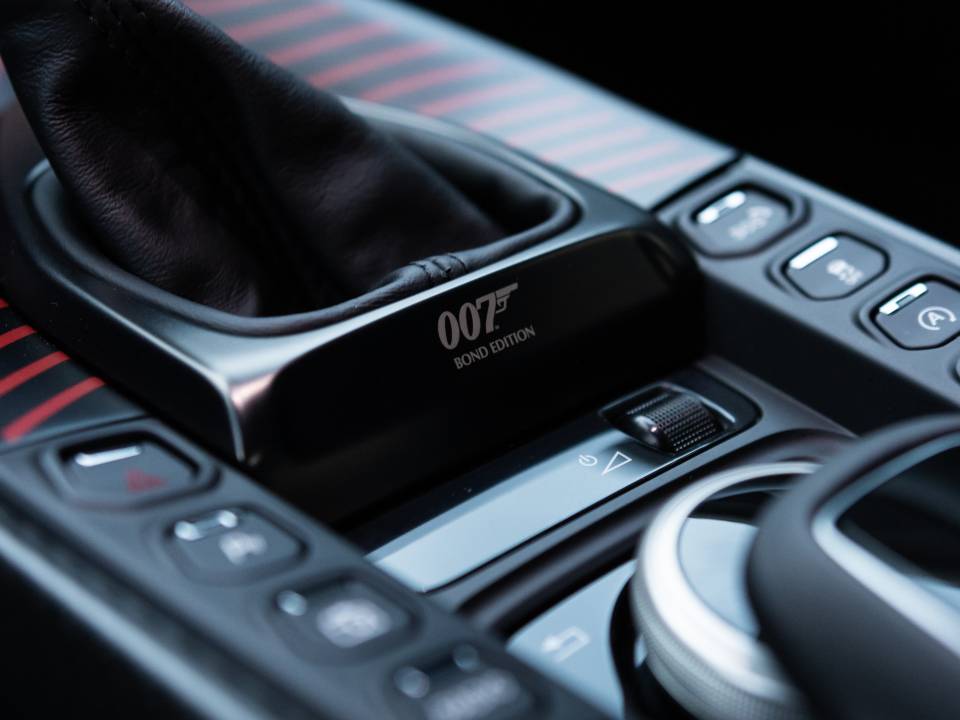 Immagine 8/17 di Aston Martin Vantage V8 &quot;007 Edition&quot; (2021)