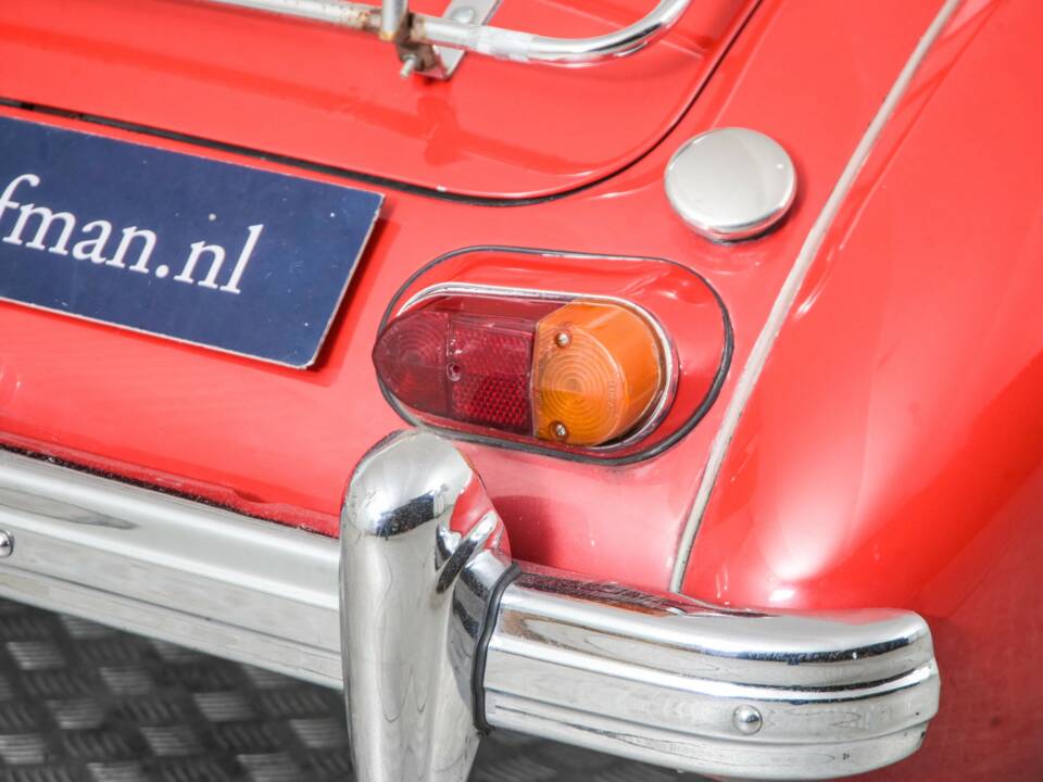 Image 29/50 of MG MGA 1600 (1900)