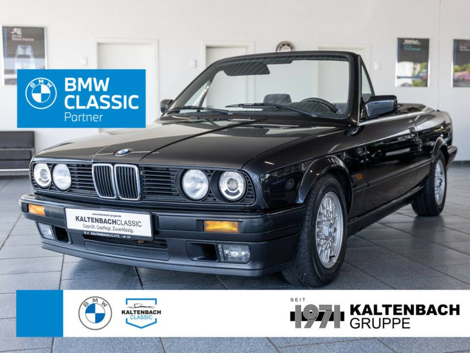 Afbeelding 1/18 van BMW 320i (1992)