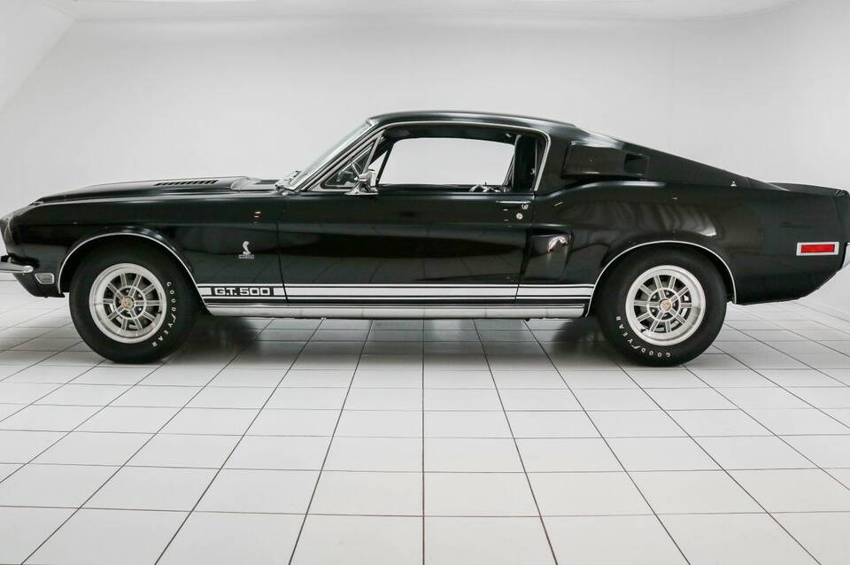 Image 7/33 of Ford Shelby GT 500 (1968)