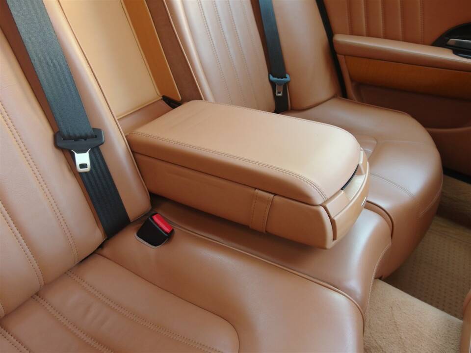 Image 70/99 of Maserati Quattroporte 4.2 (2007)