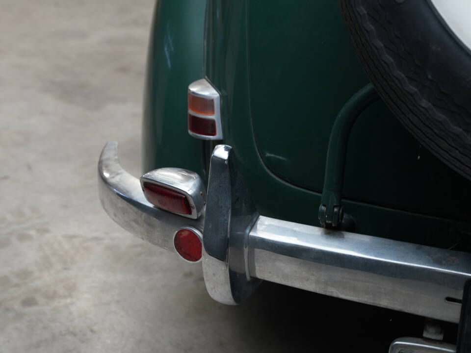 Image 14/50 of Mercedes-Benz 220 Cabriolet B (1952)