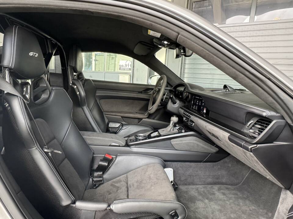 Bild 14/18 von Porsche 911 GT3 (2021)