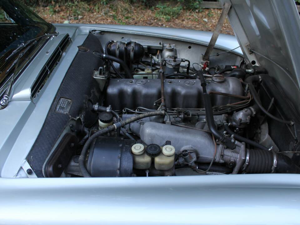 Bild 18/23 von Mercedes-Benz 280 SL (1970)