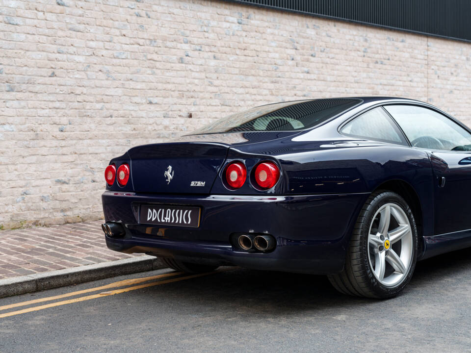 Image 14/31 of Ferrari 575M Maranello (2002)