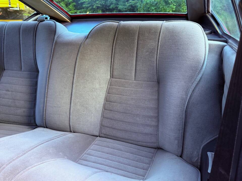 Image 18/21 of Alfa Romeo Alfetta GTV 2.0 L (1978)