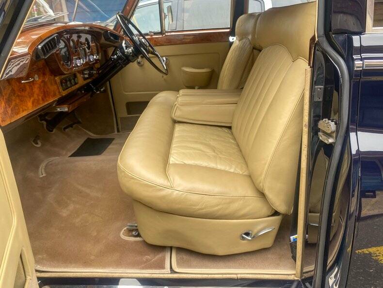 Image 15/50 de Bentley S 2 Continental (1960)