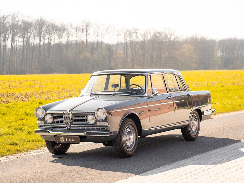 Afbeelding 4/39 van Alfa Romeo 2600 Berlina (1962)