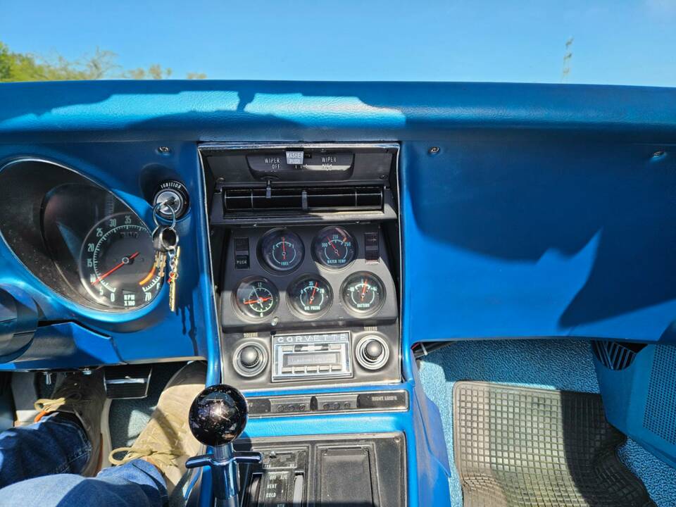 Bild 14/22 von Chevrolet Corvette Stingray (1968)