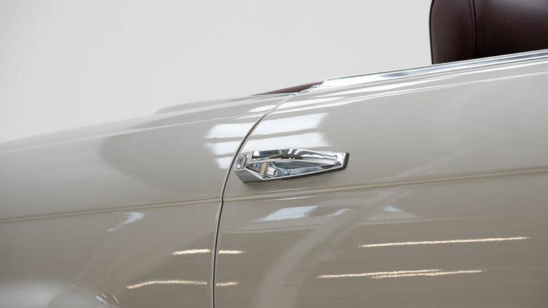 Image 15/15 de Mercedes-Benz 380 SL (1985)